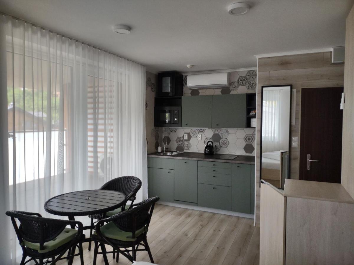 Apartman Kyjev Подгайська Екстер'єр фото